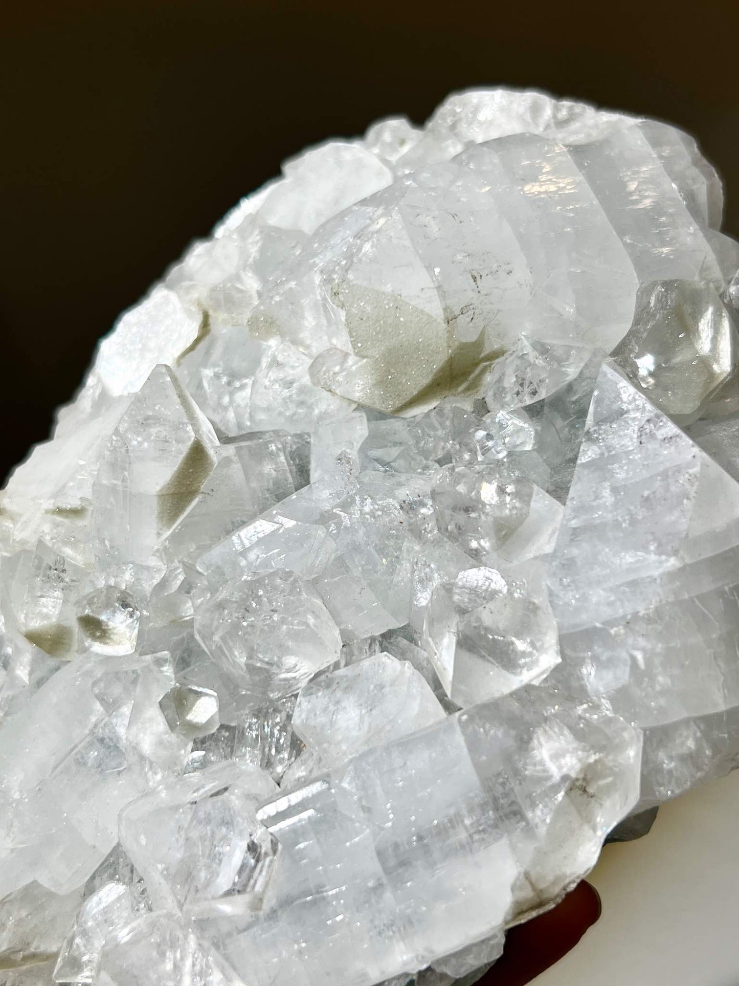 鑽石魚眼石 魚眼石 魚眼石功效 Apophyllite 魚眼石淨化 淨化水晶 水晶原石 印度魚眼石 魚眼石作用