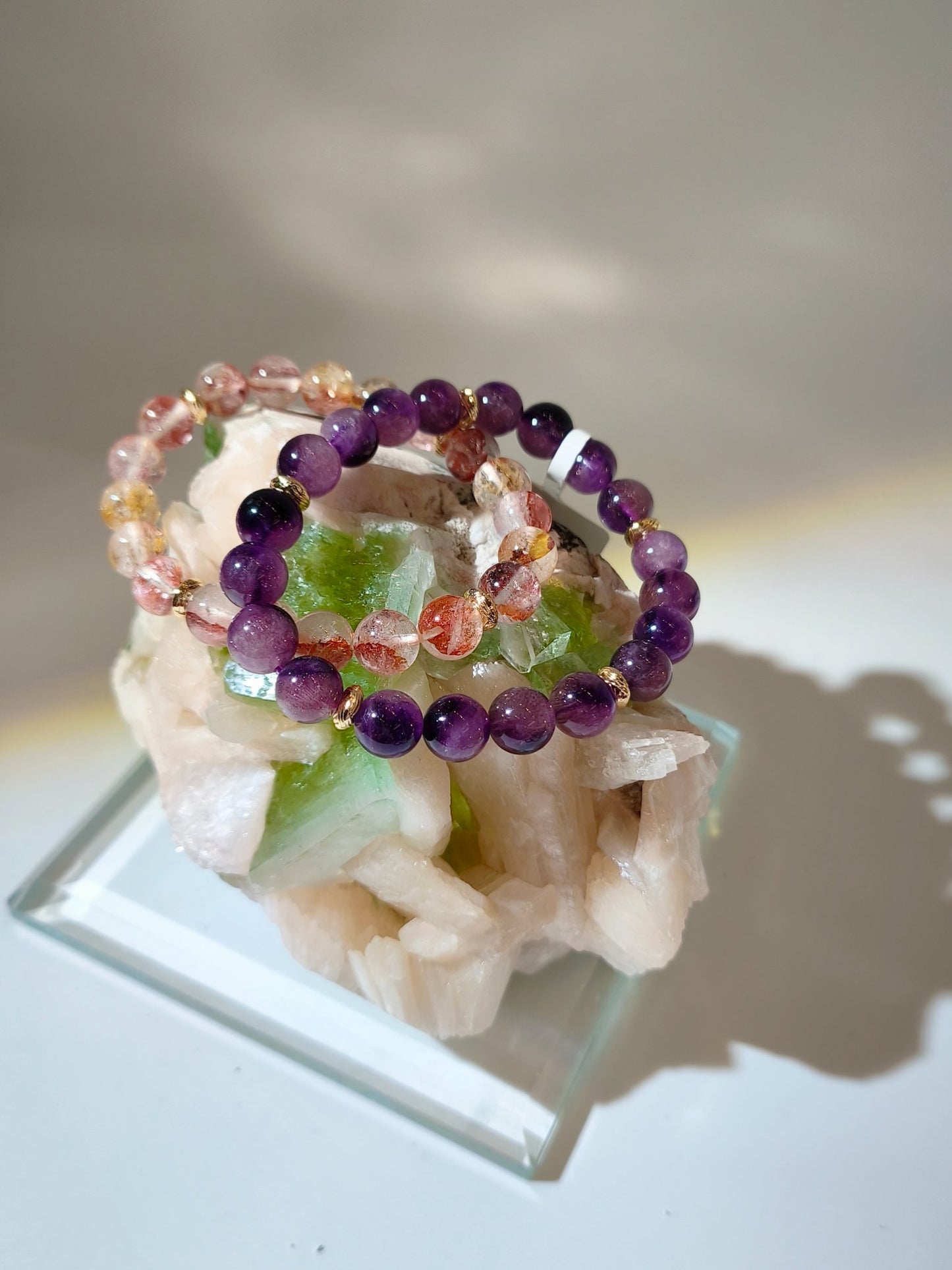 心輪療癒水晶 Apophyllite 哈密瓜魚眼石 魚眼石功效 印度魚眼石 魚眼石 綠色魚眼石 粉紅色魚眼石 能量淨化水晶 如何使用哈密瓜魚眼石?