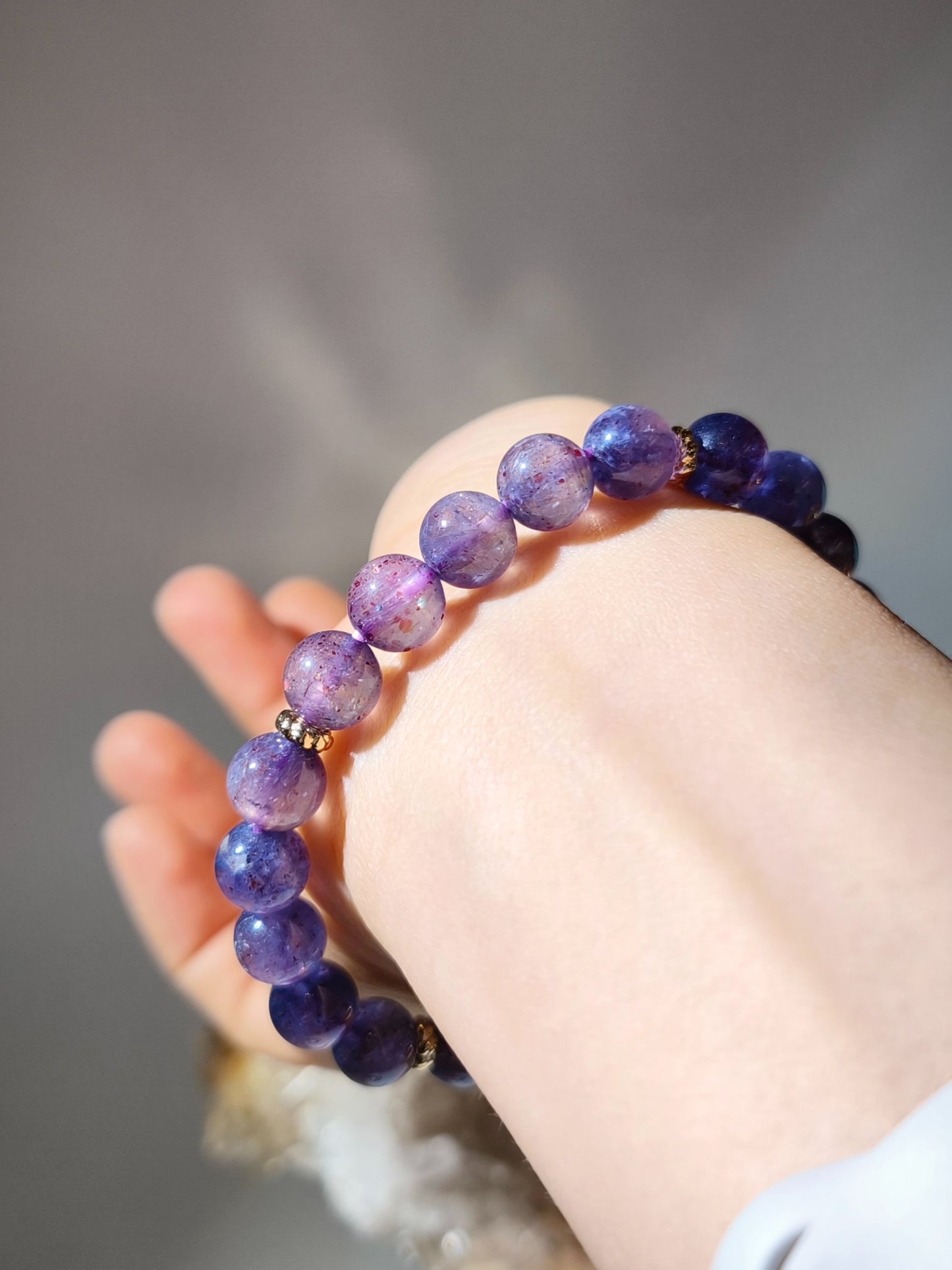 Cordierite 血滴堇青石 堇青石 namucrystal 堇青石手串 堇青石功效 手串定制 海底輪手串 喉輪手串 心靈功效