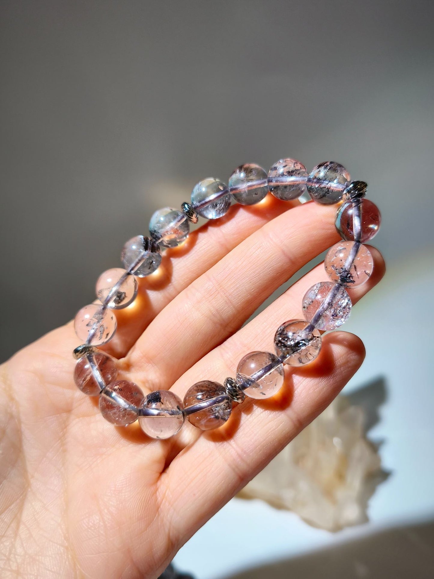 閃靈鑽原石 閃靈鑽手鏈 閃靈鑽 閃靈鑽水晶 香港閃靈鑽 閃靈鑽產地 香港水晶店 淨化 赫基蒙閃靈鑽 閃靈鑽手鏈