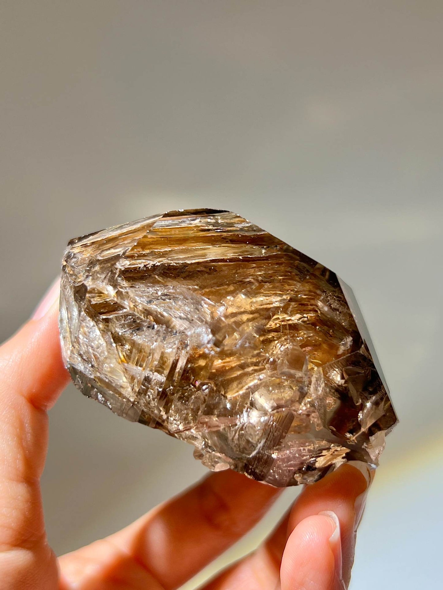 骸骨閃靈鑽 骸骨水晶 skeletal Herkimer diamond 赫基蒙閃靈鑽 閃靈鑽 香港閃靈鑽 白水晶 白晶 水晶 天然水晶 南無水晶 namucrystal 骨幹水晶 骨幹閃靈鑽 香港水晶店 record keeper 閃靈鑽功效