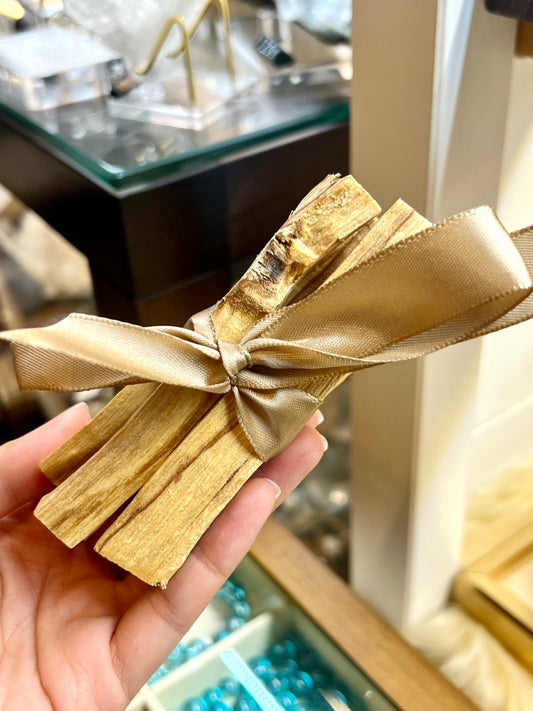 秘魯聖木 聖木功效 聖木淨化 燒聖木 palo santo holy wood 香港聖木 聖木香港 煙薰淨化 聖木作用