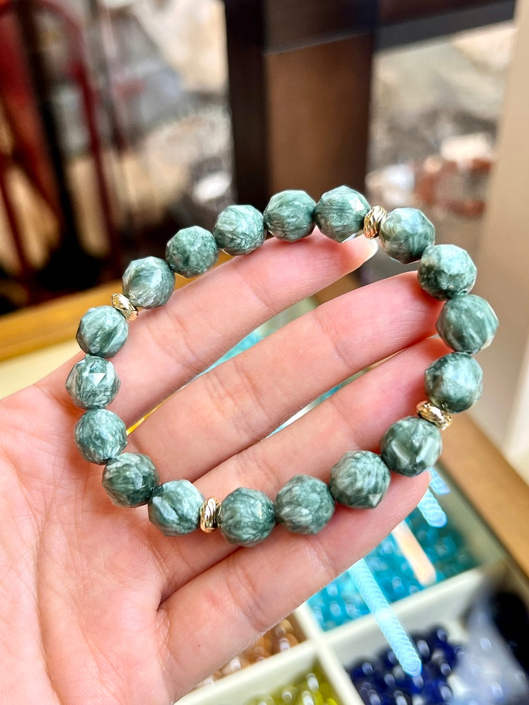 綠龍晶星切