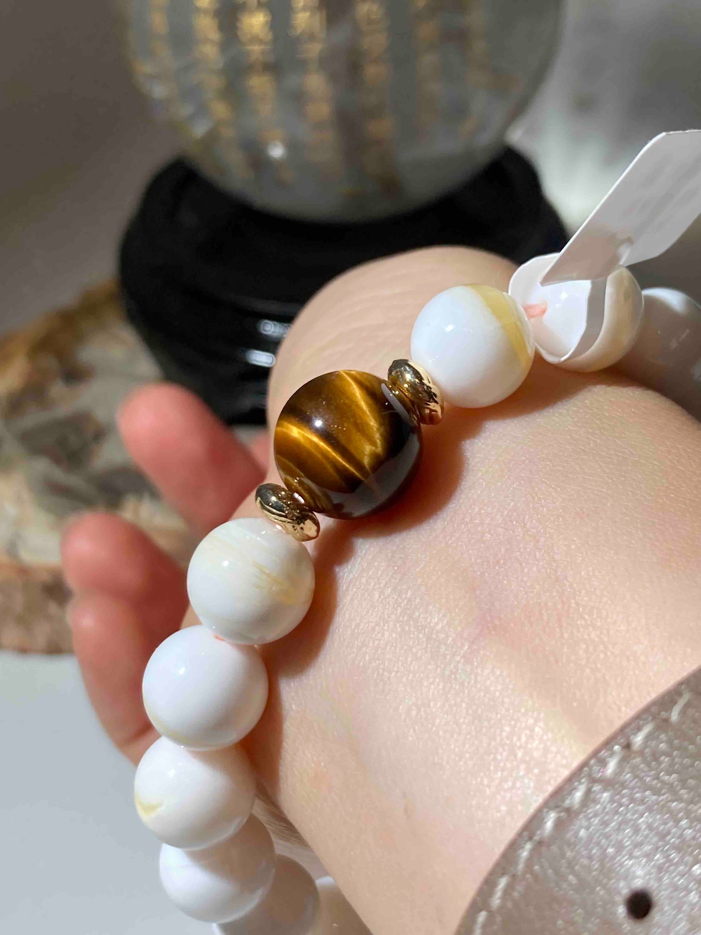 一線硨磲+金虎眼石 10MM