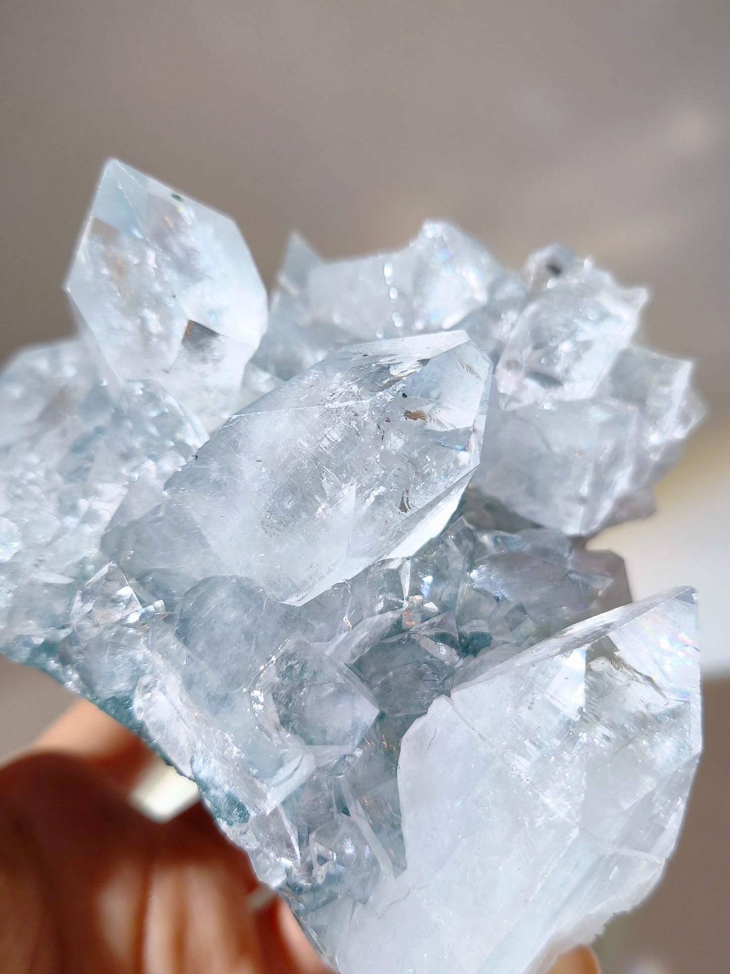 冥想用水晶 頂輪水晶 鑽石魚眼石 Apophyllite India 冥想與靈性提升
