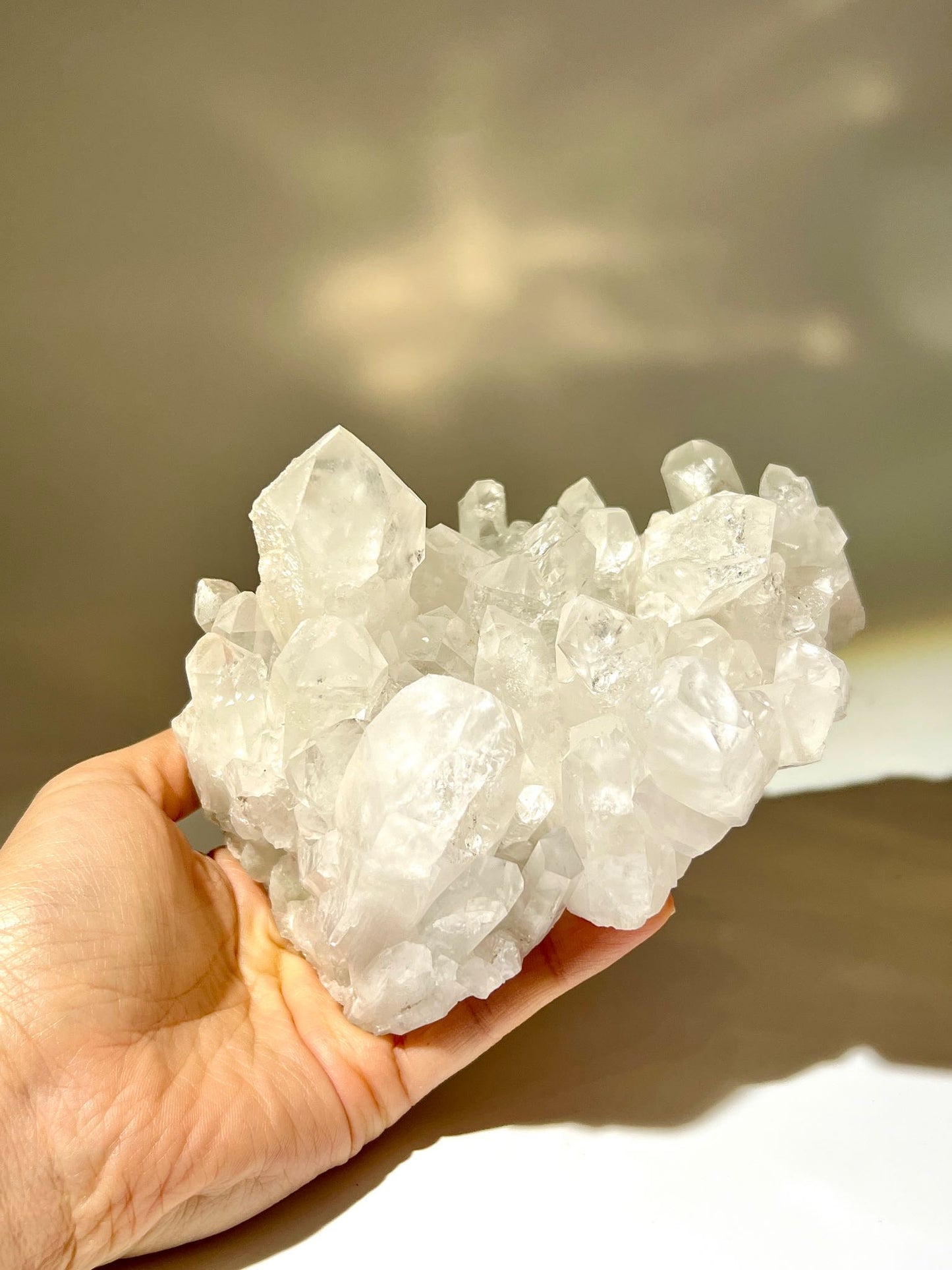 翠幽靈晶簇 翠幽靈原石 翠幽靈 翠幽靈水晶 水晶店 香港水晶店 香港水晶 白晶簇 淨化水晶 家居淨化 水晶功效 水晶原石 白水晶 晶簇 晶簇功效 南無水晶 namucrystal cluster