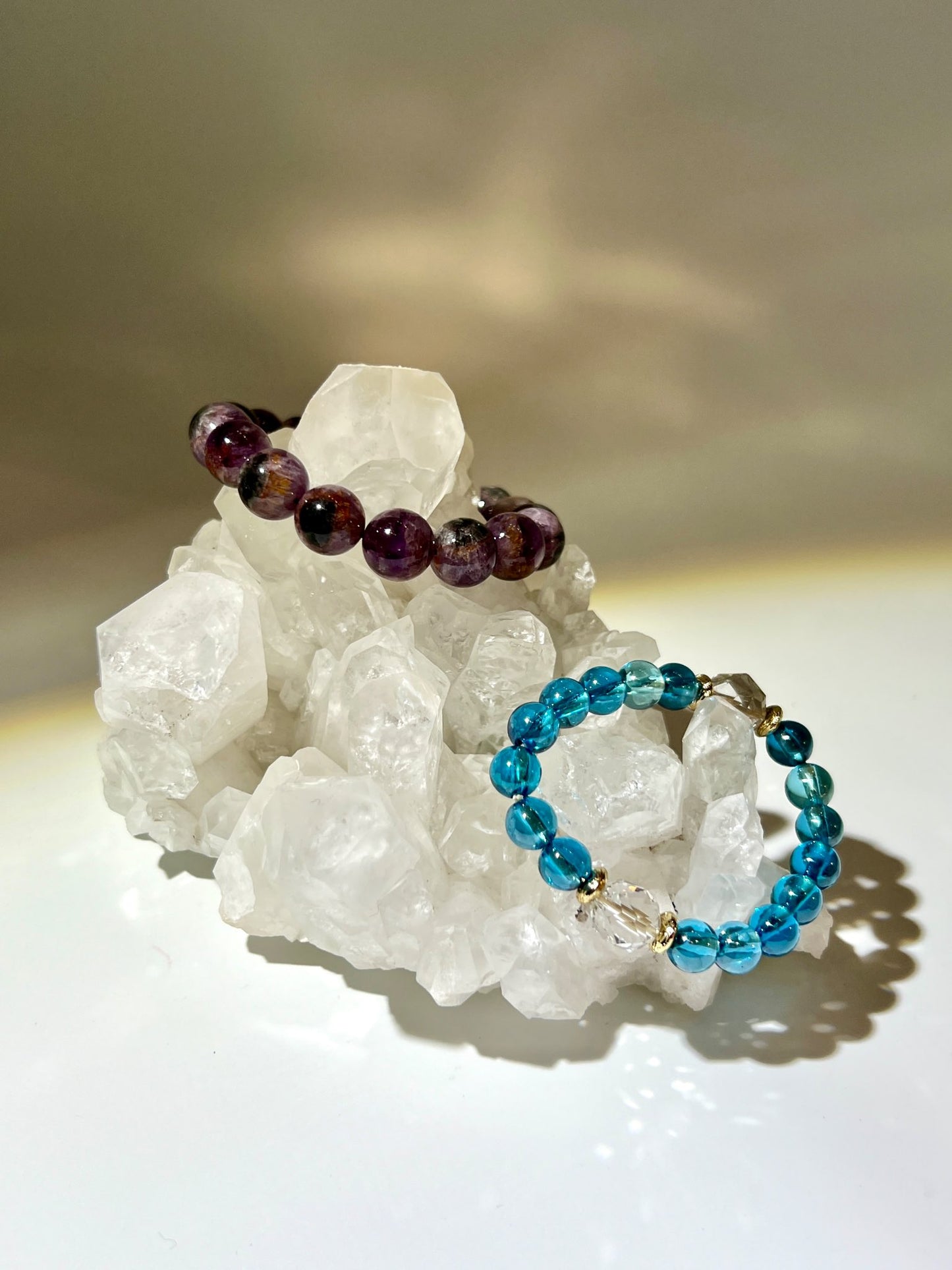 翠幽靈晶簇 翠幽靈原石 翠幽靈 翠幽靈水晶 水晶店 香港水晶店 香港水晶 白晶簇 淨化水晶 家居淨化 水晶功效 水晶原石 白水晶 晶簇 晶簇功效 南無水晶