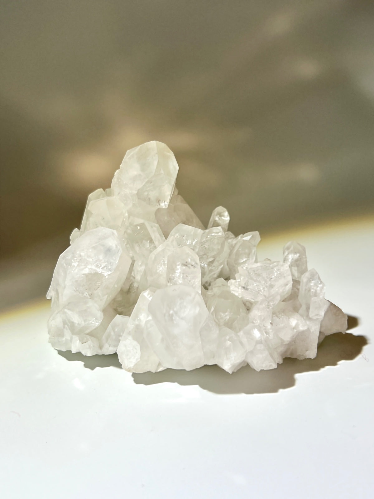 翠幽靈晶簇 翠幽靈原石 翠幽靈水晶 水晶店 香港水晶店 香港水晶 白晶簇 淨化水晶 家居淨化 水晶功效 水晶原石 白水晶 晶簇 晶簇功效 南無水晶