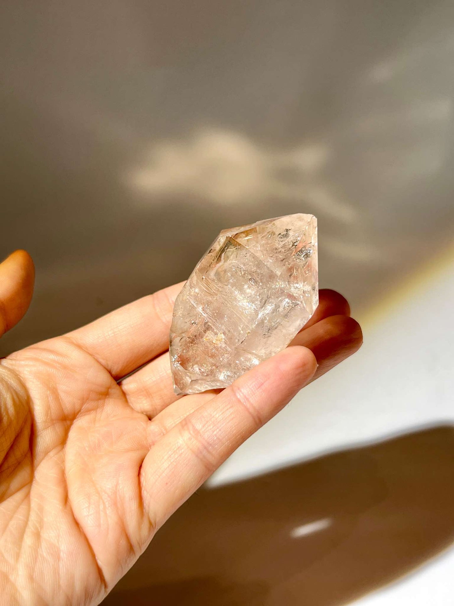 水膽閃靈鑽 油膽閃靈鑽 水庫閃靈鑽 香港水晶 天然水晶 水晶原石 閃靈鑽 閃靈鑽水晶 閃靈鑽功效 香港閃靈鑽 香港水晶店