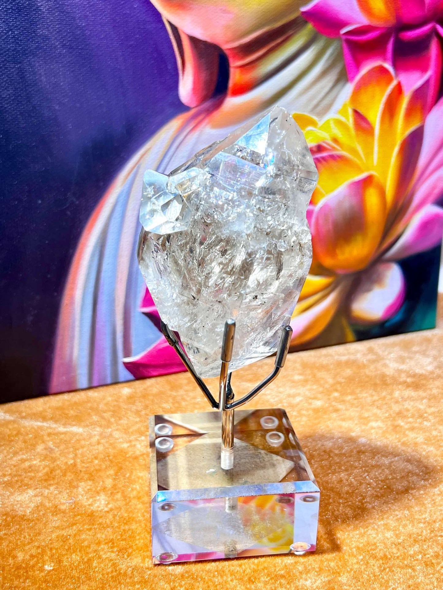 水庫閃靈鑽 水膽閃靈鑽 閃靈鑽 閃靈鑽原石 閃靈鑽水晶 香港閃靈鑽 香港水晶店 白水晶