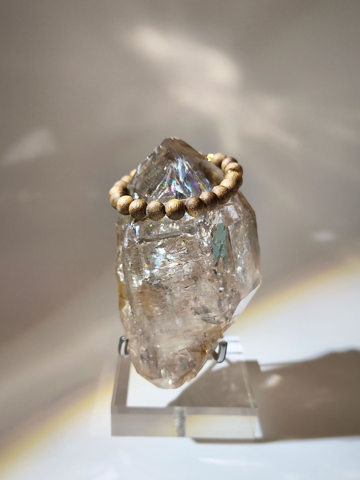 溶蝕水晶 水膽閃靈鑽 骸骨水晶 骸骨閃靈鑽 閃靈鑽 閃靈鑽功效 香港閃靈鑽 閃靈鑽產地 閃靈鑽淨化 閃靈鑽原石 淨化水晶 水晶原石 香港水晶店 herkimerdiamond 沉香