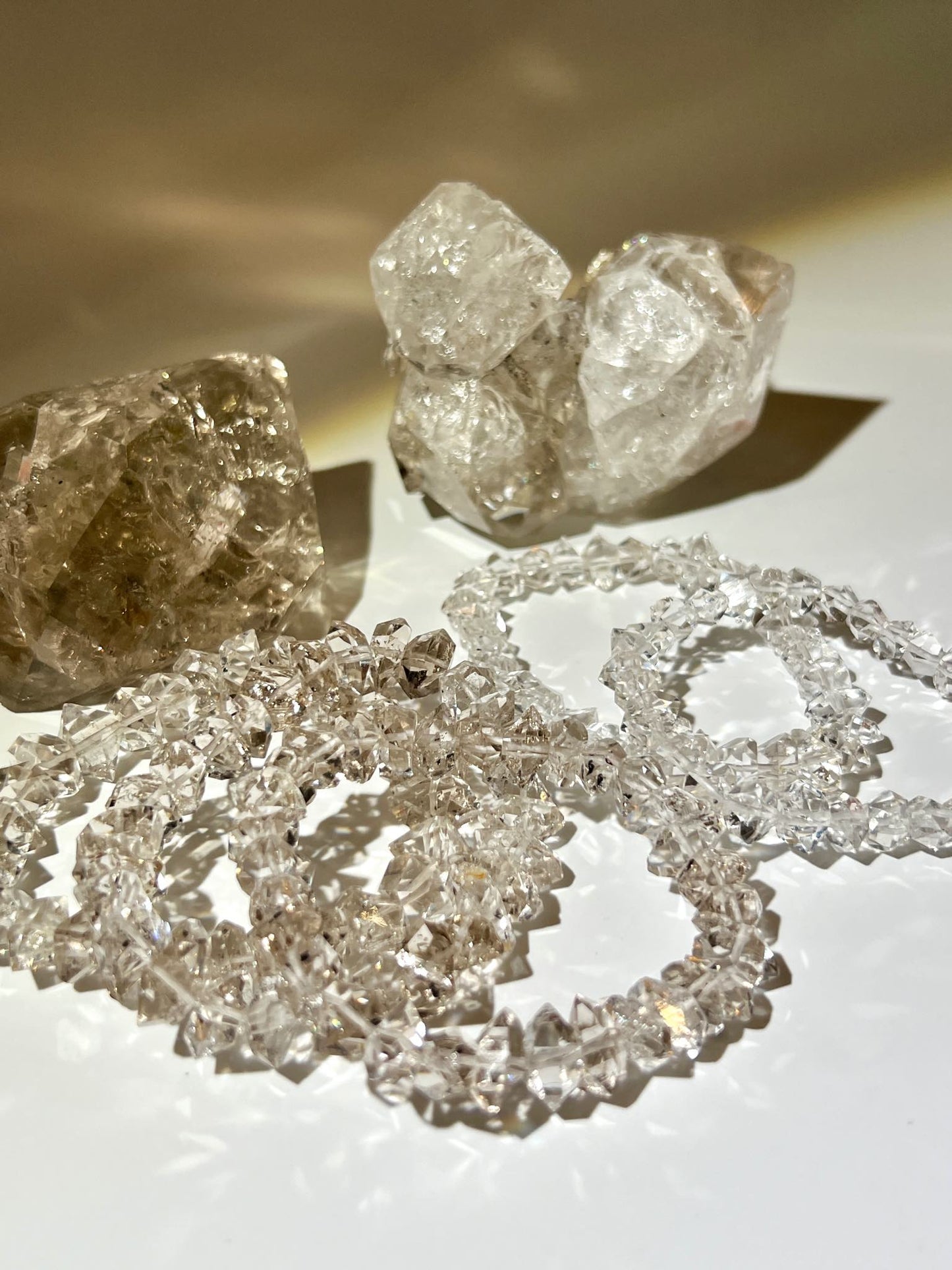 美國閃靈鑽 赫基蒙閃靈鑽 太陽輪水晶 財運水晶 金色水晶 黃色水晶 閃靈鑽 閃靈鑽功效 香港閃靈鑽 雙尖閃靈鑽 herkimer diamond bracelet 南無水晶