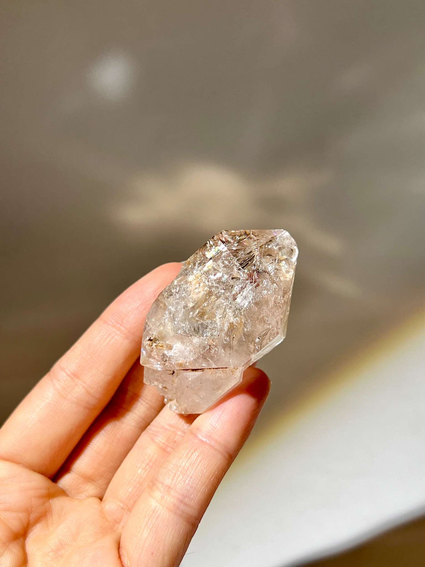 香港水晶 天然水晶 水晶原石 閃靈鑽 閃靈鑽水晶 閃靈鑽功效 香港閃靈鑽 香港水晶店