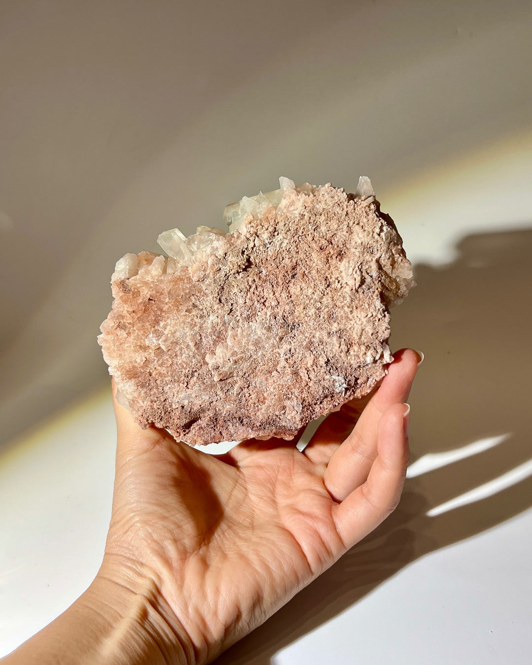 南無水晶 786g粉紅晶簇 氣場淨化與空間擺件