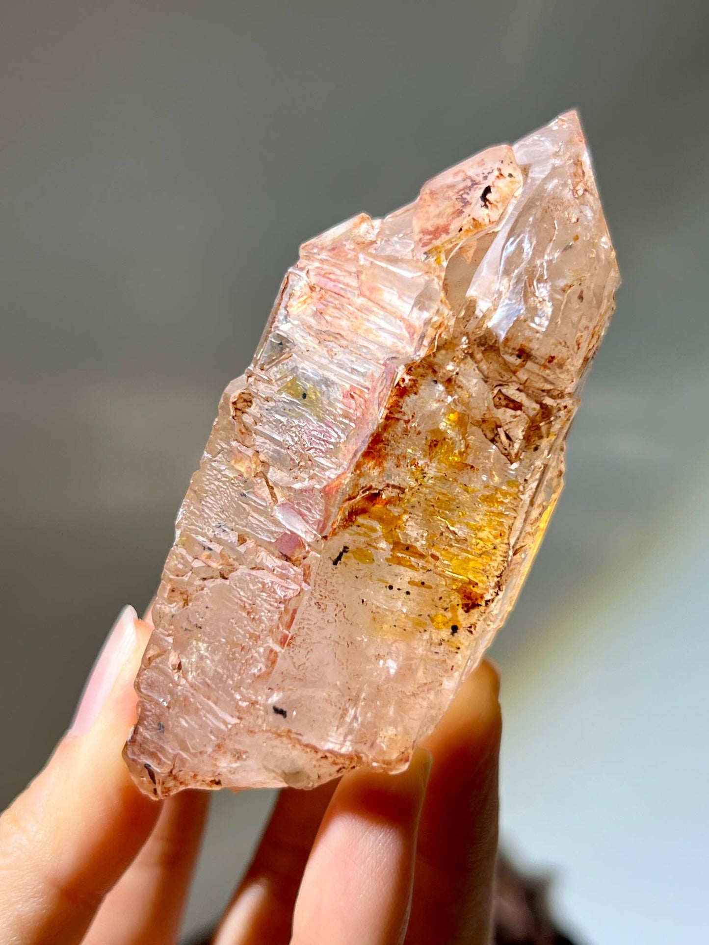 紅泥骸骨 泥骸骨水晶 骸骨水晶 骸骨閃靈鑽 膠花水晶 skeletal quartz Fenster quartz elestial quartz namucrystal enhydros inclusions crystal 油膽水晶