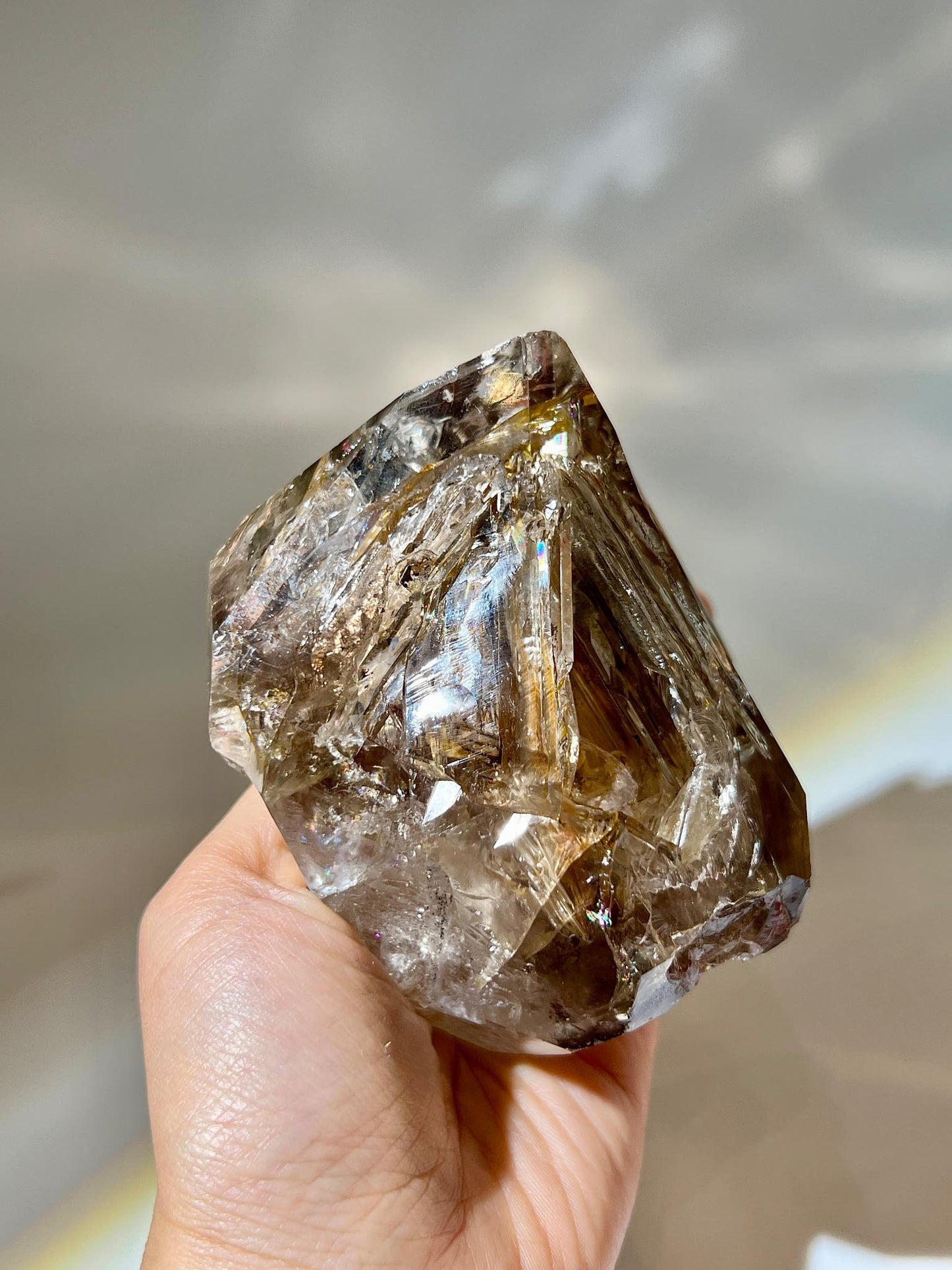 骸骨閃靈鑽 骸骨水晶 skeletal Herkimer diamond 美國閃靈鑽 赫基蒙閃靈鑽 閃靈鑽 香港閃靈鑽 白水晶 白晶 水晶 天然水晶 南無水晶 namucrystal 水晶原石