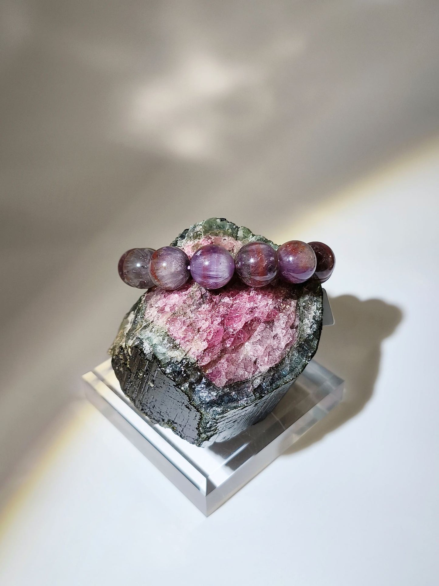 極光23 極光23手串 WatermelonTourmaline 西瓜碧璽原礦 南無水晶 西瓜碧璽功效 心輪水晶 碧璽功效