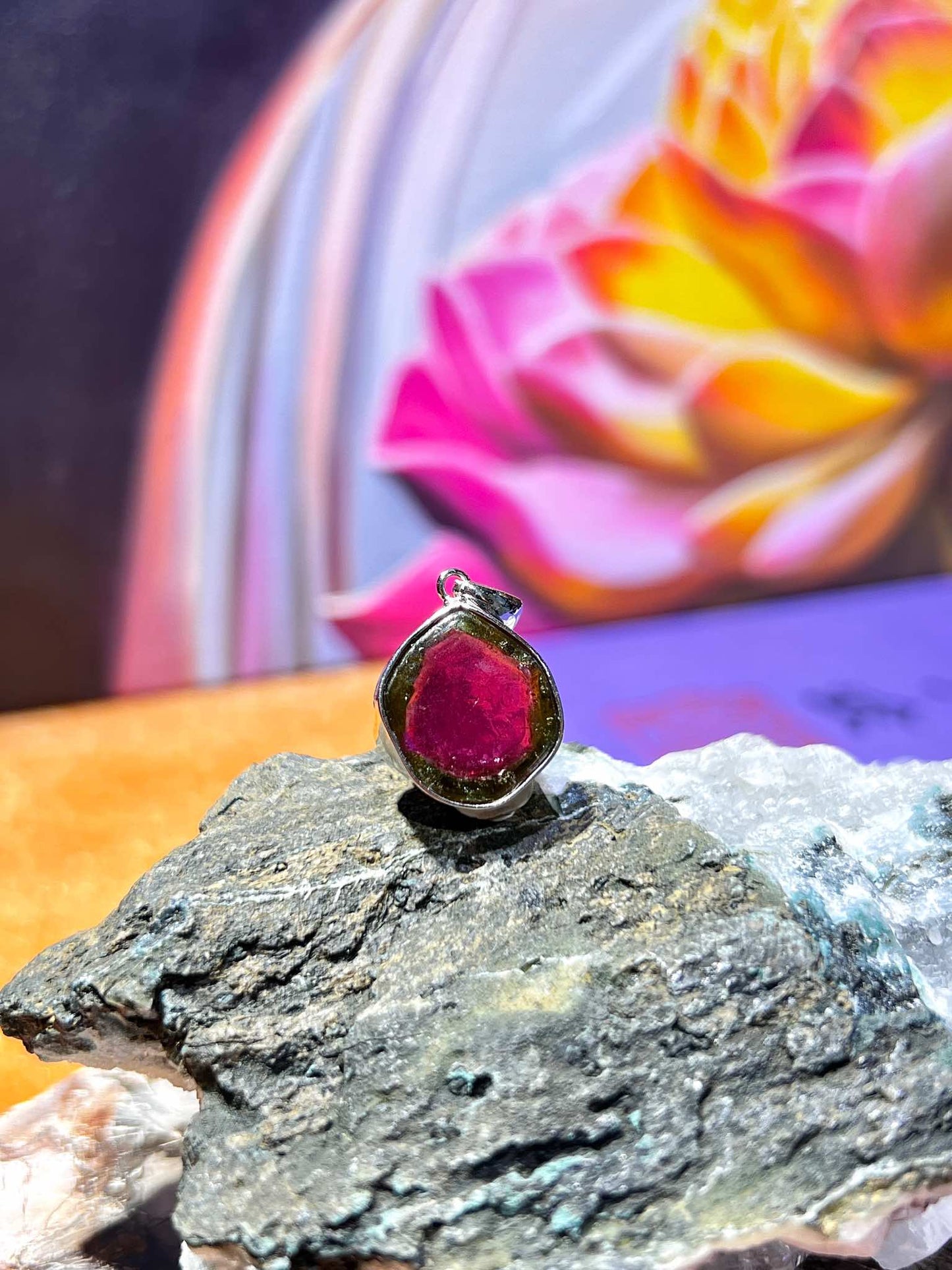 西瓜碧璽 碧璽 天然碧璽 西瓜碧璽手鏈 西瓜碧璽吊墜 香港碧璽 碧璽手鏈 碧璽吊墜 香港水晶店 香港水晶