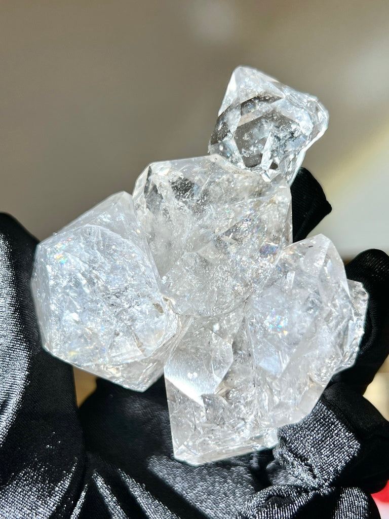 赫基蒙閃靈鑽