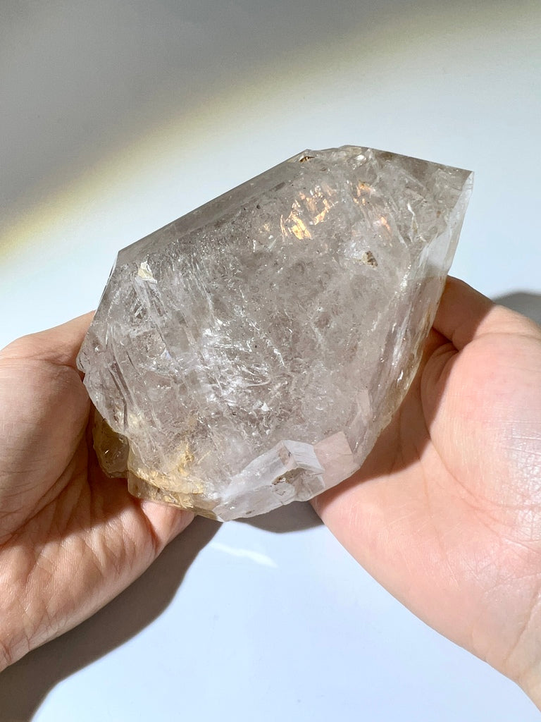 閃靈鑽原石