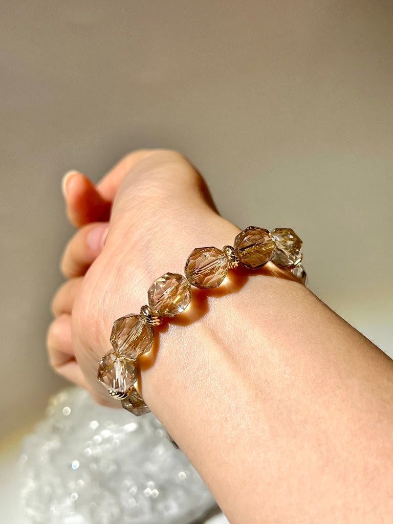 切角金髮晶茶晶