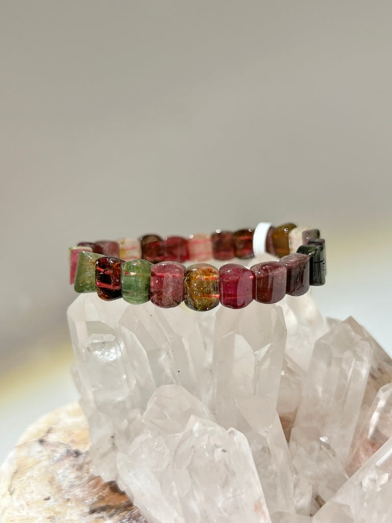 老礦碧璽手排(金碧璽)