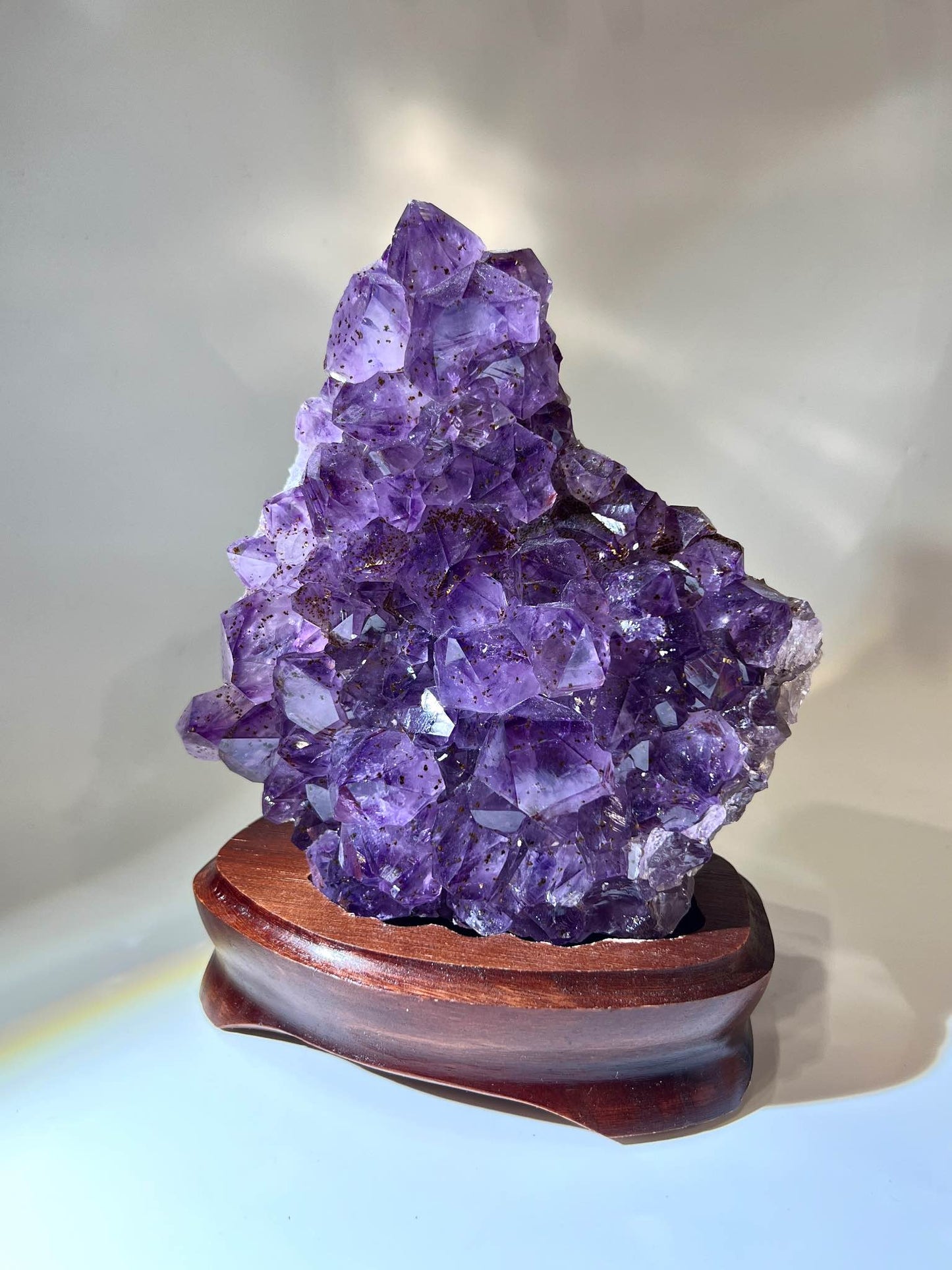 紫晶 紫晶簇 紫鈦晶 紫鈦晶簇 Cacoxenite Amethyst Cluster 南無水晶 風水擺設 