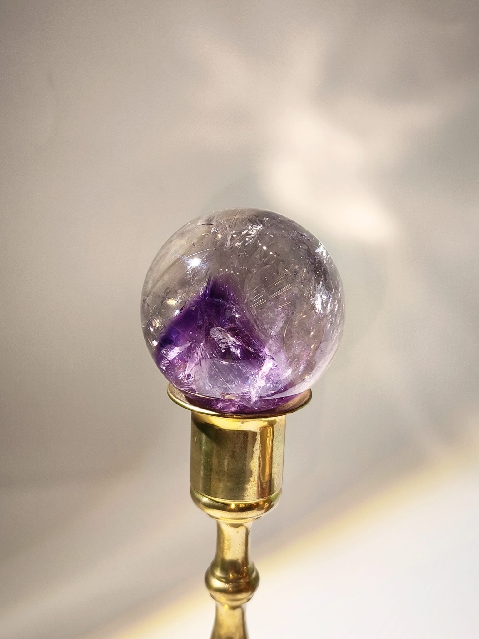 紫晶 紫水晶 紫晶權杖 紫色水晶 權杖水晶 水晶權杖 水晶擺設 風水水晶 水晶原石 香港水晶  金字塔紫水晶球