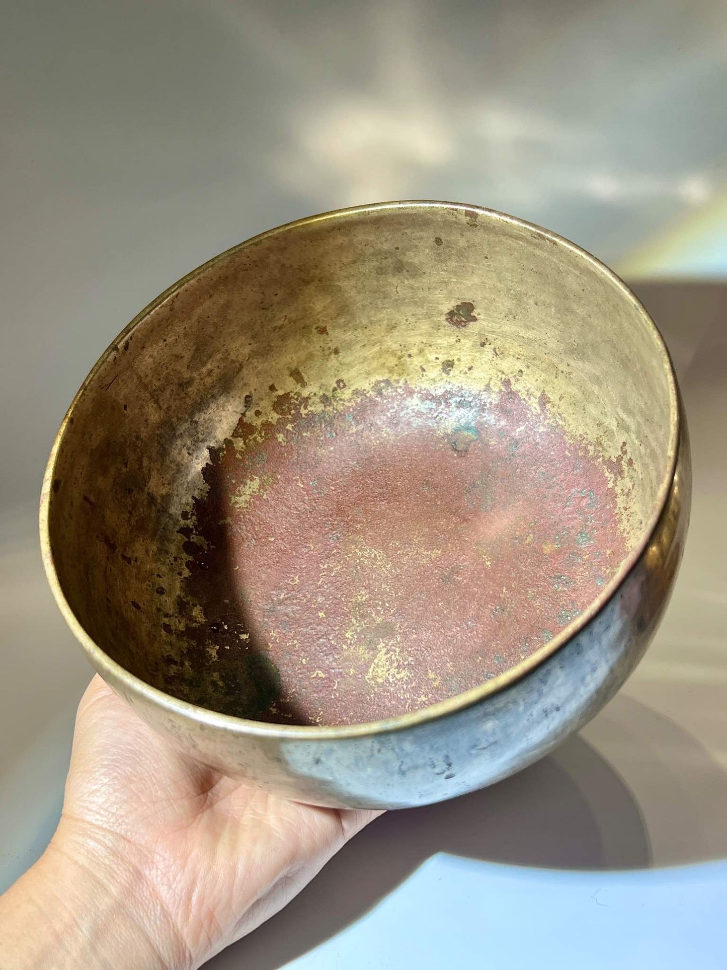 Nepal singing bowl 頌缽有什麼功效 頌缽療癒課程 香港頌缽 頌缽功效 尼泊爾頌缽 滿月缽 淨化七輪