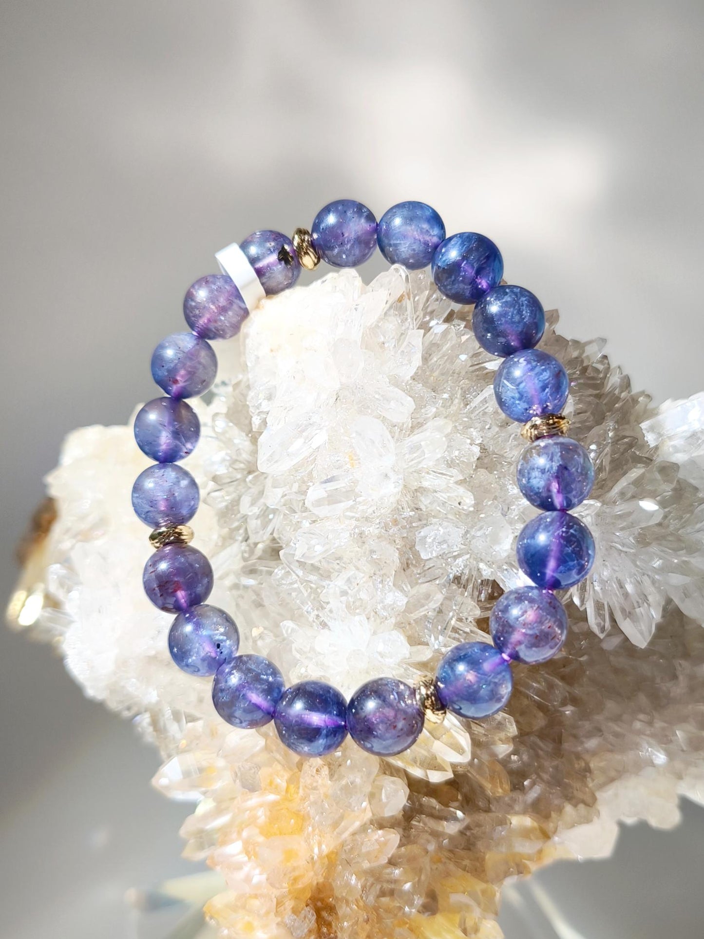 Cordierite 血滴堇青石 堇青石 namucrystal 堇青石手串 堇青石功效 手串定制 海底輪手串 喉輪手串 血滴堇青石功效