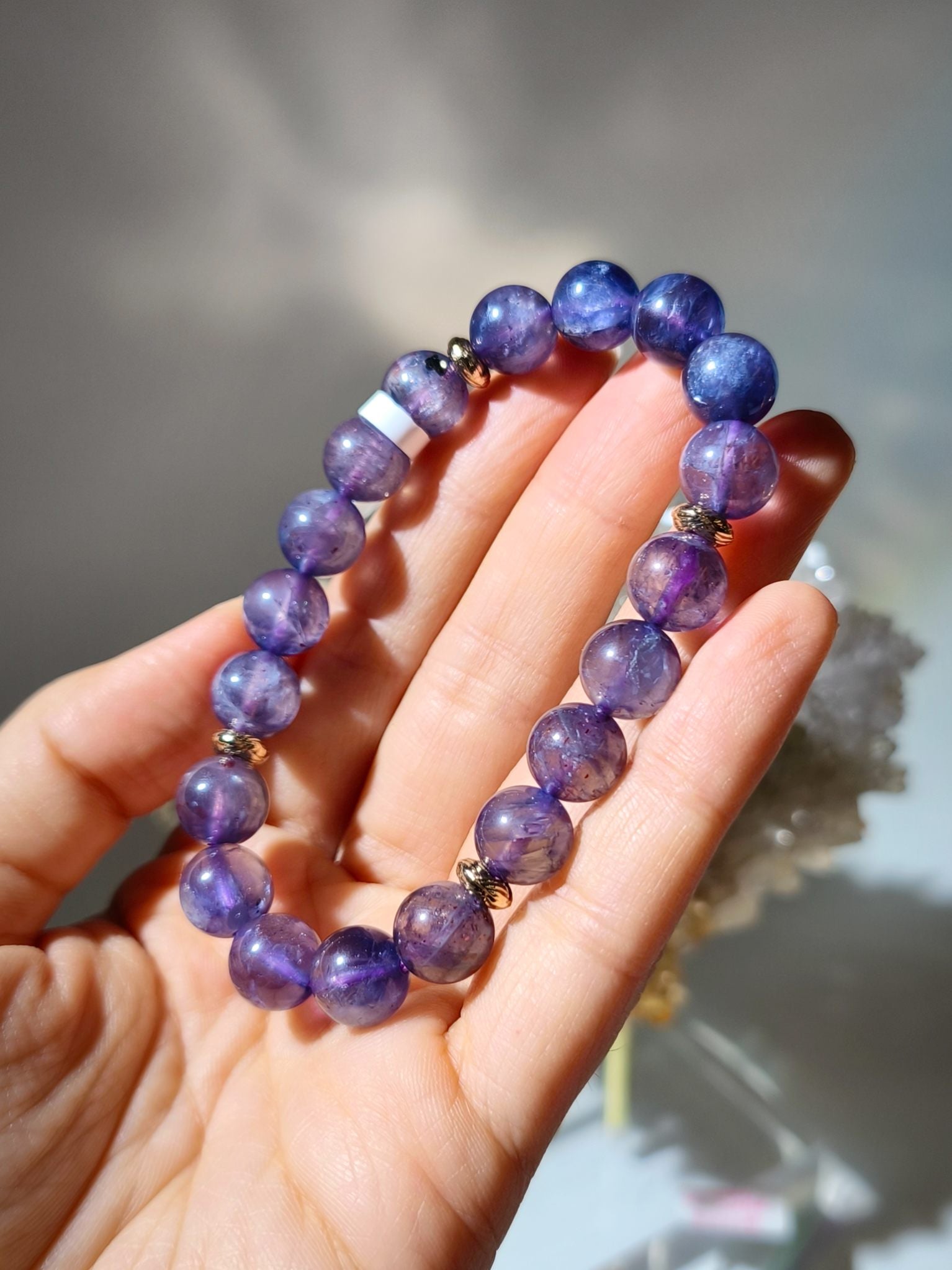 Cordierite 血滴堇青石 堇青石 namucrystal 堇青石手串 堇青石功效 手串定制 海底輪手串 喉輪手串 血滴堇青石功效 眉心輪水晶