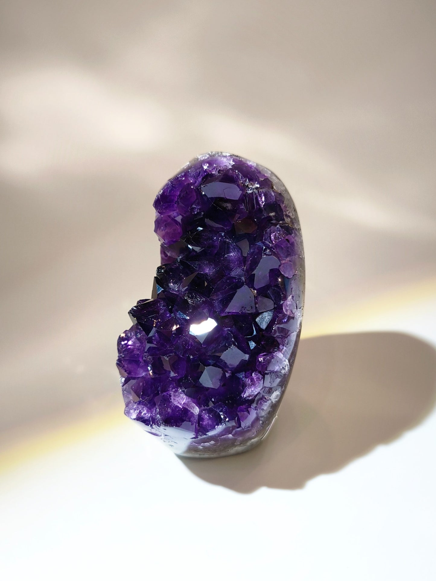 紫晶鎮 紫水晶 晶鎮 紫水晶原石 紫水晶 紫晶洞 香港紫晶洞 招財水晶 水晶風水 烏拉圭