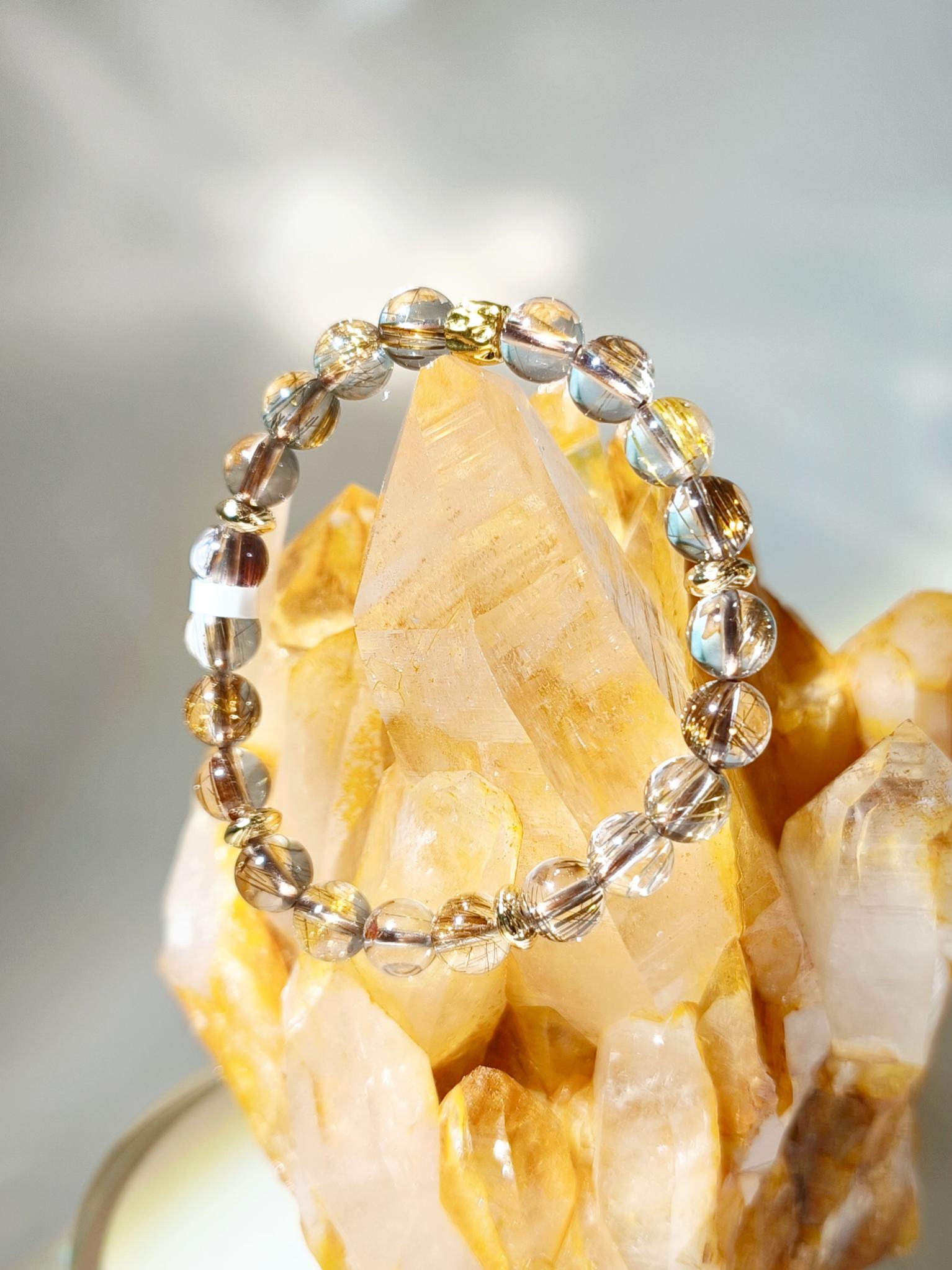 咖啡金鈦晶 鈦晶 Golden Rutilated Quartz namucrystal 南無水晶 金鈦晶功效 脈輪水晶