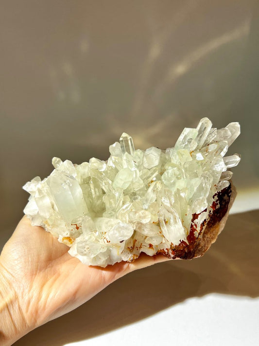 翠幽靈白晶簇