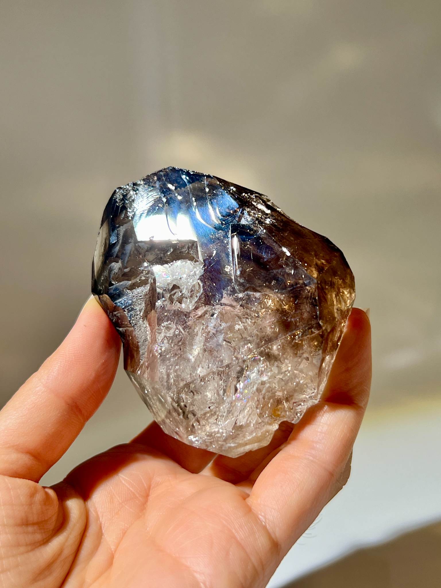 骸骨閃靈鑽 骸骨水晶 skeletal Herkimer diamond 美國閃靈鑽 赫基蒙閃靈鑽 閃靈鑽 香港閃靈鑽 白水晶 白晶 水晶 天然水晶 南無水晶 namucrystal 骨幹水晶 骨幹閃靈鑽 香港水晶店 hopper