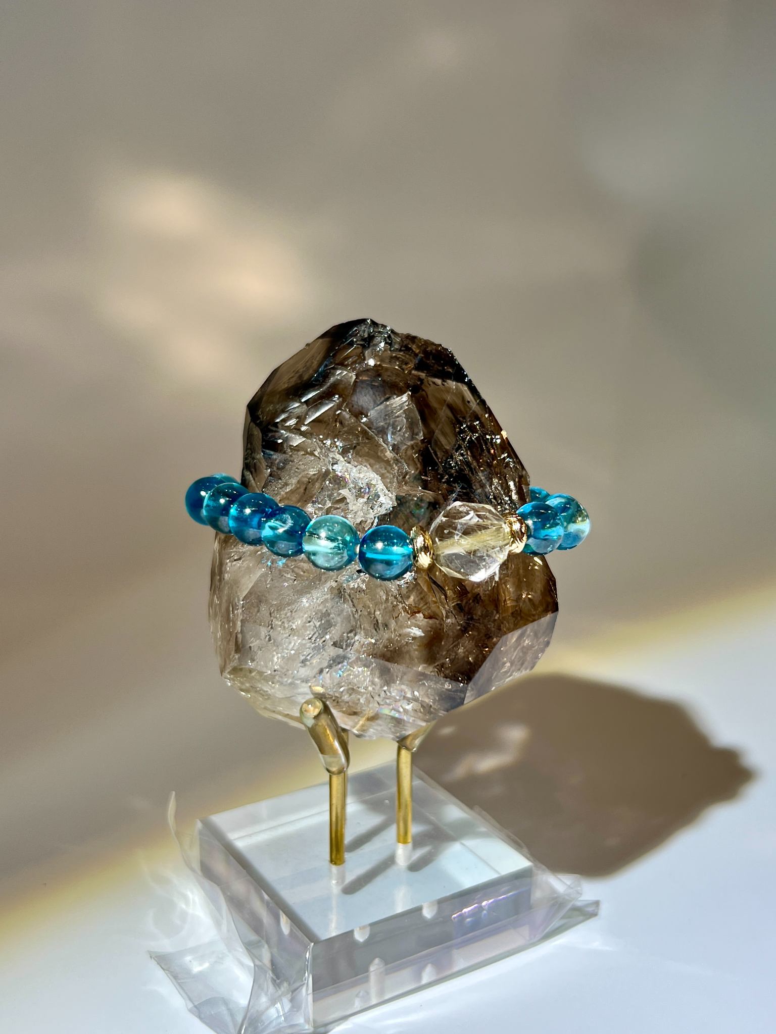 骸骨閃靈鑽 骸骨水晶 skeletal Herkimer diamond 美國閃靈鑽 赫基蒙閃靈鑽 閃靈鑽 香港閃靈鑽 白水晶 白晶 水晶 天然水晶 南無水晶 namucrystal 骨幹水晶 骨幹閃靈鑽 香港水晶店 資料庫