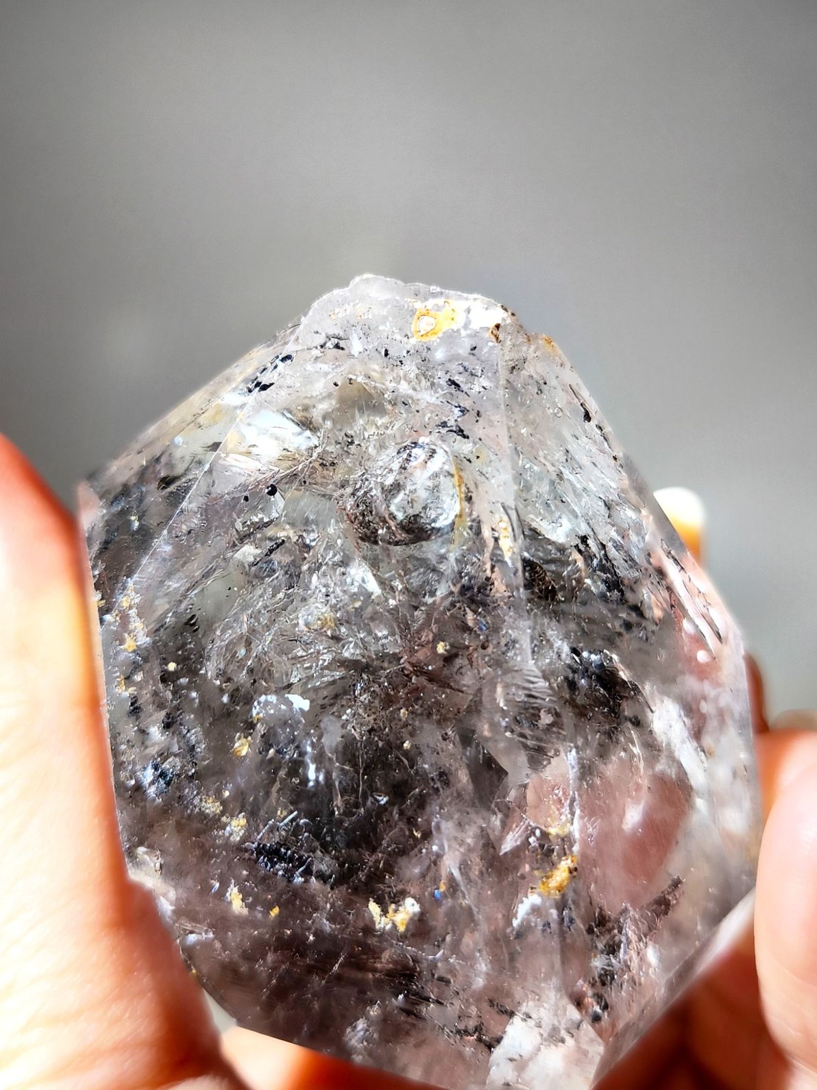 黑閃靈鑽 閃靈鑽 Herkimer Diamond 什麽是閃靈鑽石 namucrystal 閃靈鑽功效