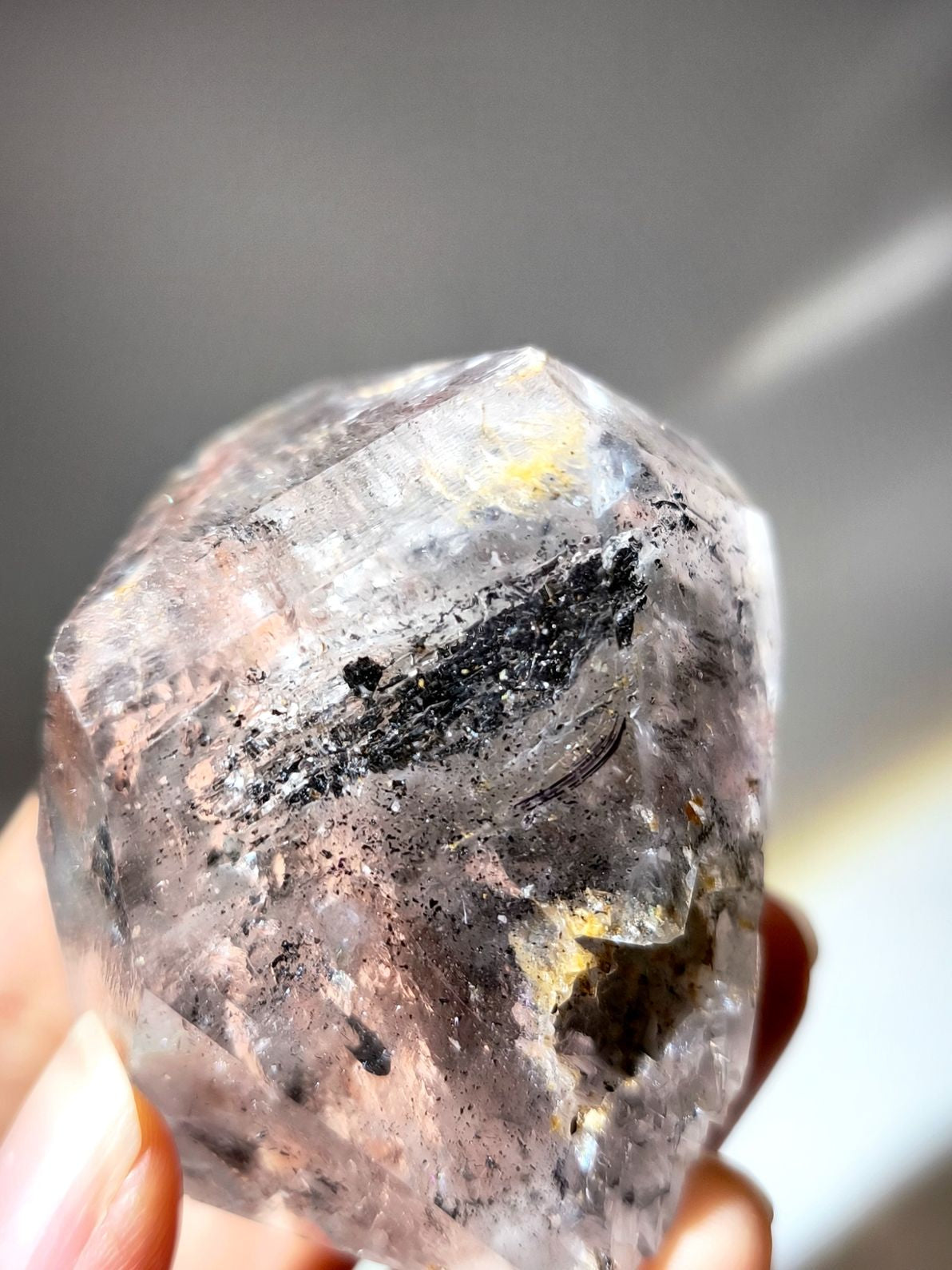 黑閃靈鑽 閃靈鑽 Herkimer Diamond 什麽是閃靈鑽石 namucrystal 閃靈鑽原石