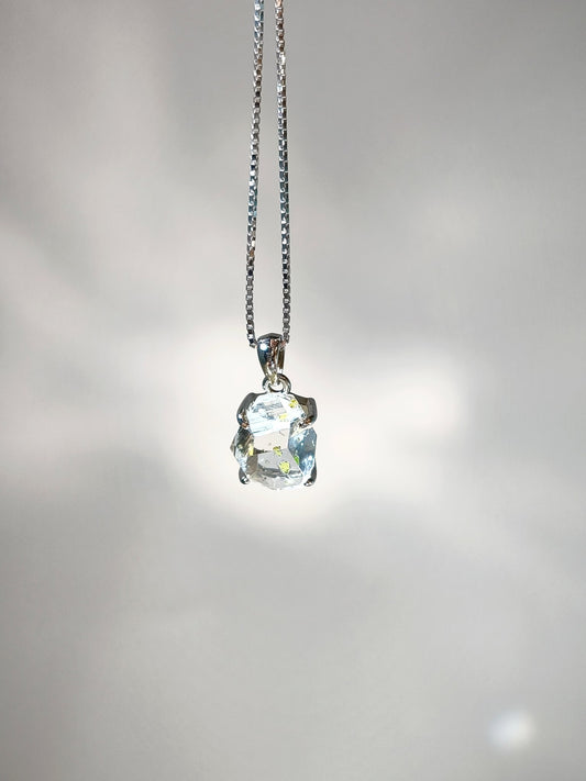 Herkimerdiamond 閃靈鑽吊墜 赫基蒙閃靈鑽 閃靈鑽 閃靈鑽功效 香港閃靈鑽 水晶原石 雙尖水晶 黃金油膽閃靈鑽 能量强大