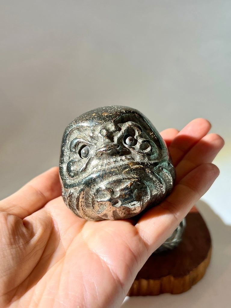 黃鐵礦達摩擺設