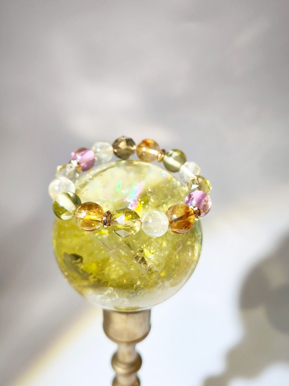 Rainbow Citrine Crystal Ball 黃水晶球 南無水晶 彩虹黃水晶球 黃水晶球功效