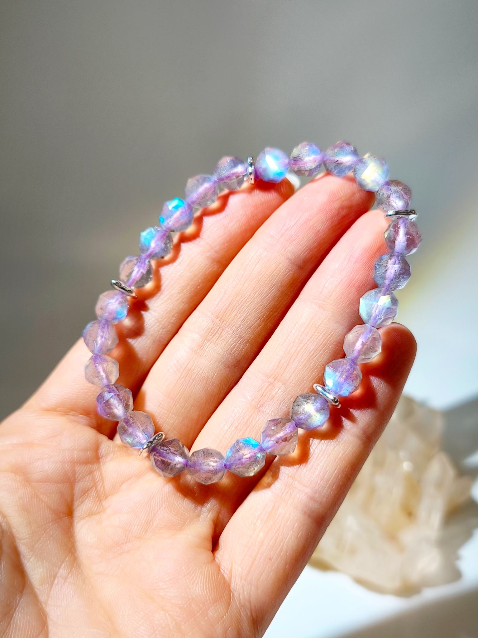 紫拉長 紫拉長水晶 灰月亮 拉長石 Labradorite 拉長石功效 拉長石手鏈 桃花水晶 人緣水晶 姻緣水晶  星切 彩虹拉長石