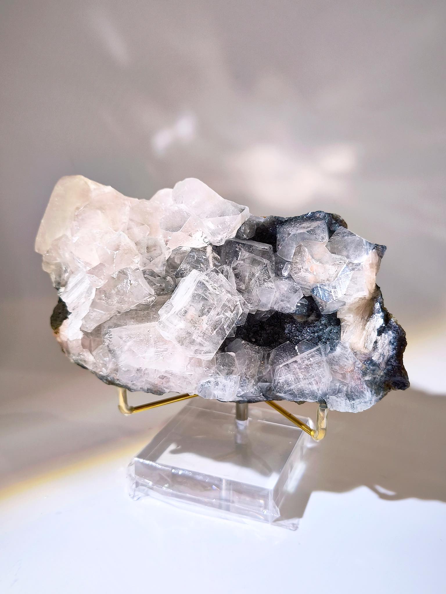 黑鑽魚眼石 黑色魚眼石 魚眼石 鑽石魚眼石 apophyllite india 原石水晶 靈性成長水晶