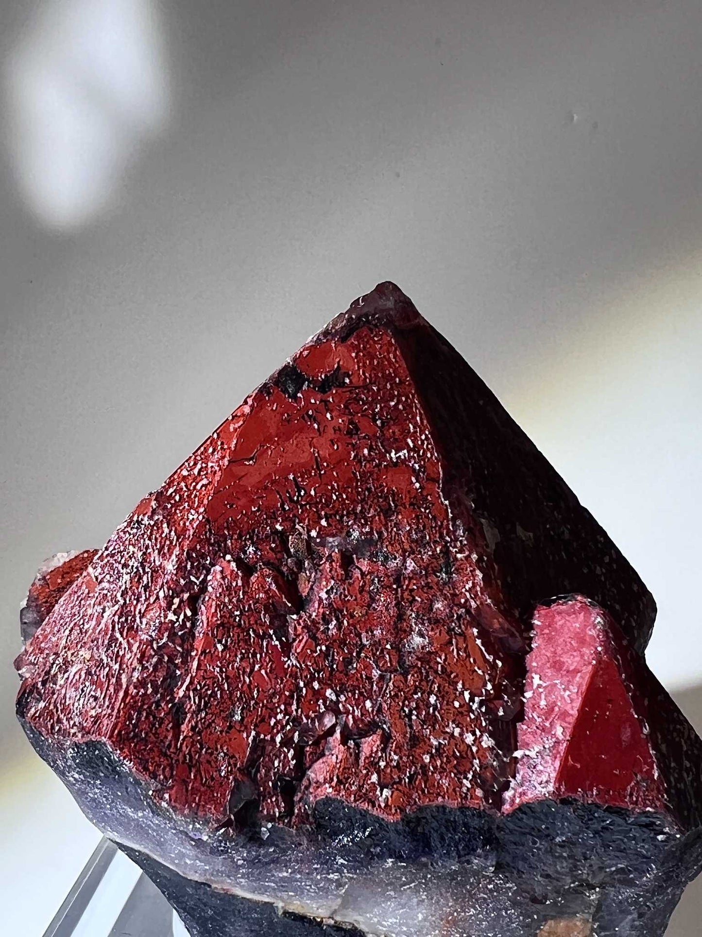 Auralite 23 raw crystal specimen 加拿大極光23原石骨幹水晶標本。