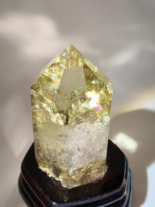 黃水晶招財 黃晶 黃水晶 citrine crystal 太陽輪水晶 黃色水晶