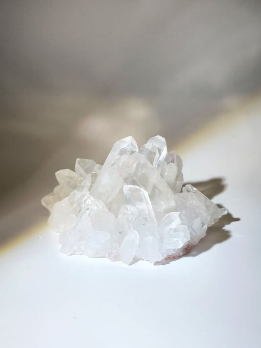 水晶店 香港水晶店 香港水晶 白晶簇 淨化水晶 家居淨化 水晶功效 水晶原石 白水晶 晶簇 晶簇功效