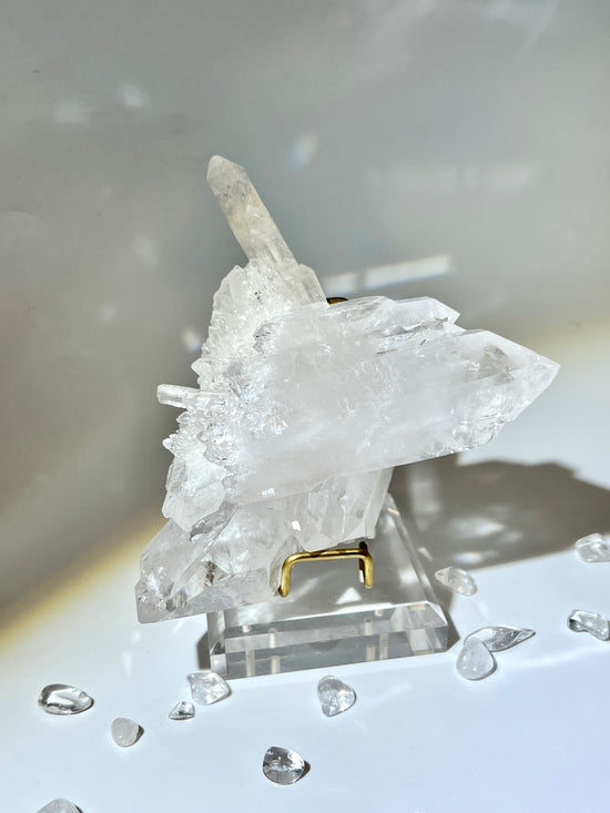 clear-quartz-cluster-710g-diamond