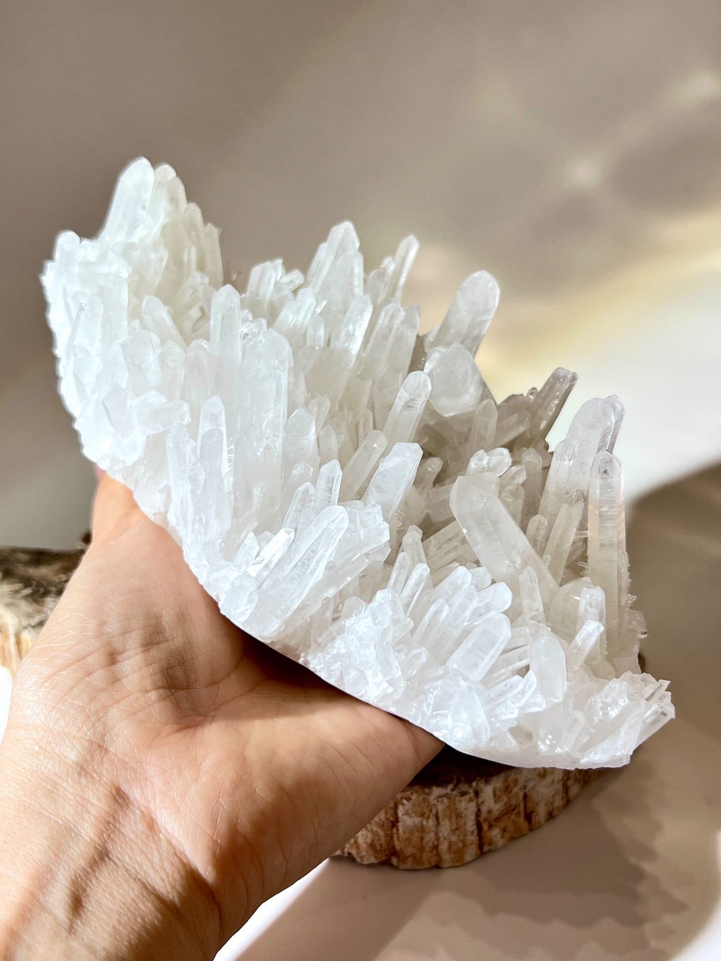 列姆利亞水晶原石｜家居淨化與水晶淨化專用高頻天然水晶