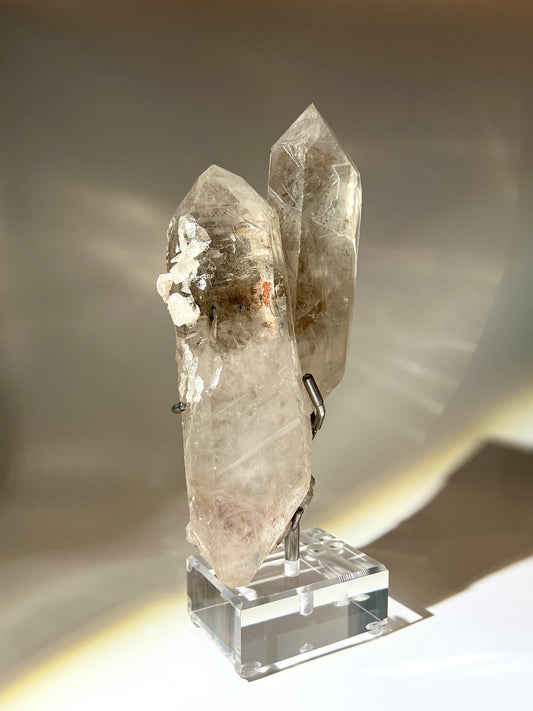 綠幽靈水晶 幽靈水晶 綠幽靈 白晶柱 晶柱 白水晶 水晶柱 天然晶柱 晶簇 天然白晶柱 晶柱功效