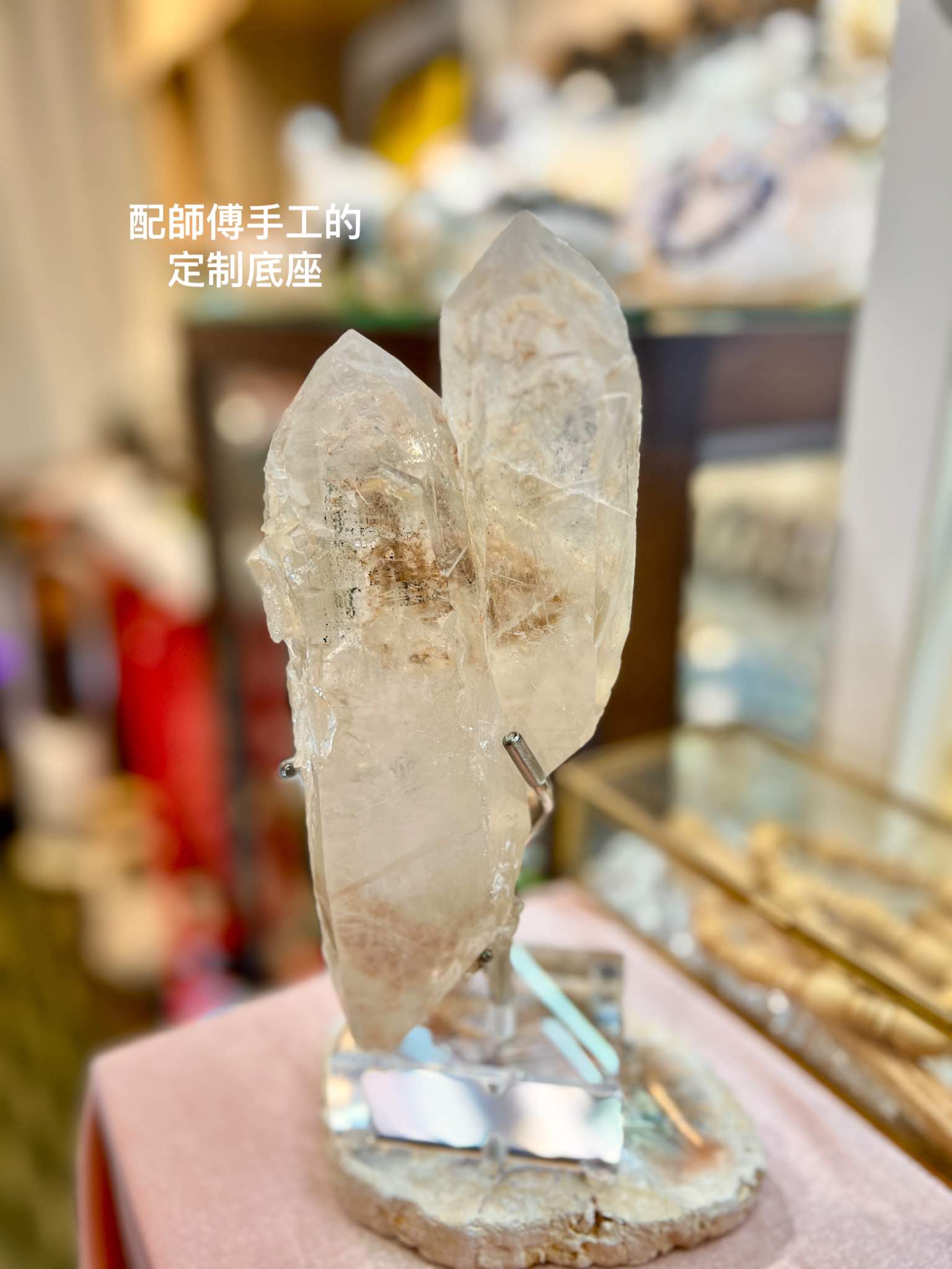 白晶柱 白水晶 水晶柱 晶柱 晶柱功 天然晶柱 天然白水晶 淨化水晶 香港水晶店 天然原石 水晶原石 幽靈水晶 綠幽靈